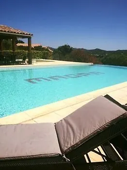 Hotel Maora Village